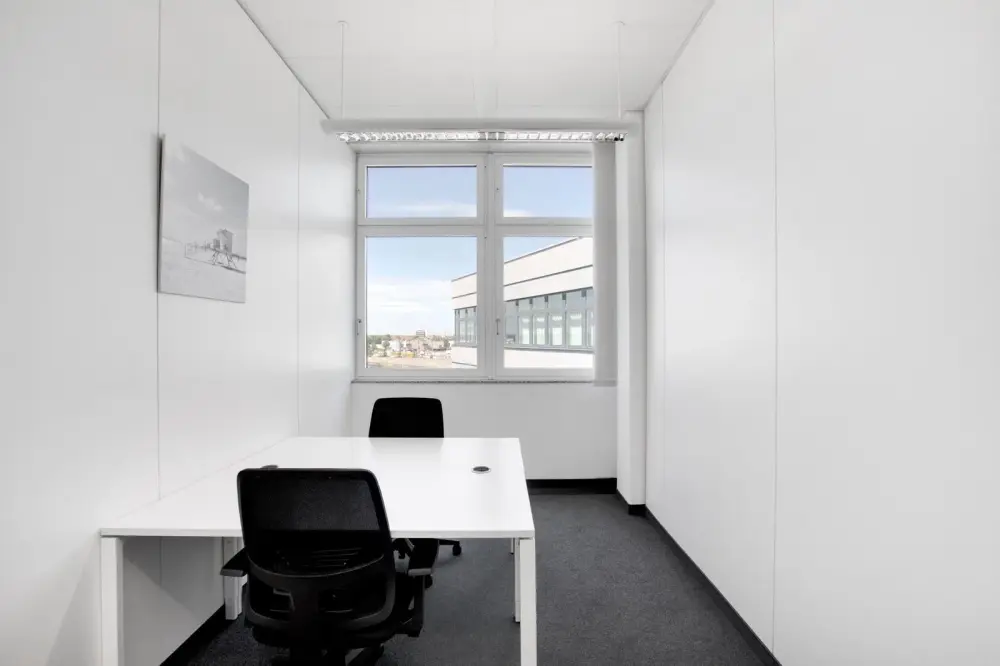 Regus AB, Calgary - Telus Sky, Meeting room MR-02, Calgary, AB