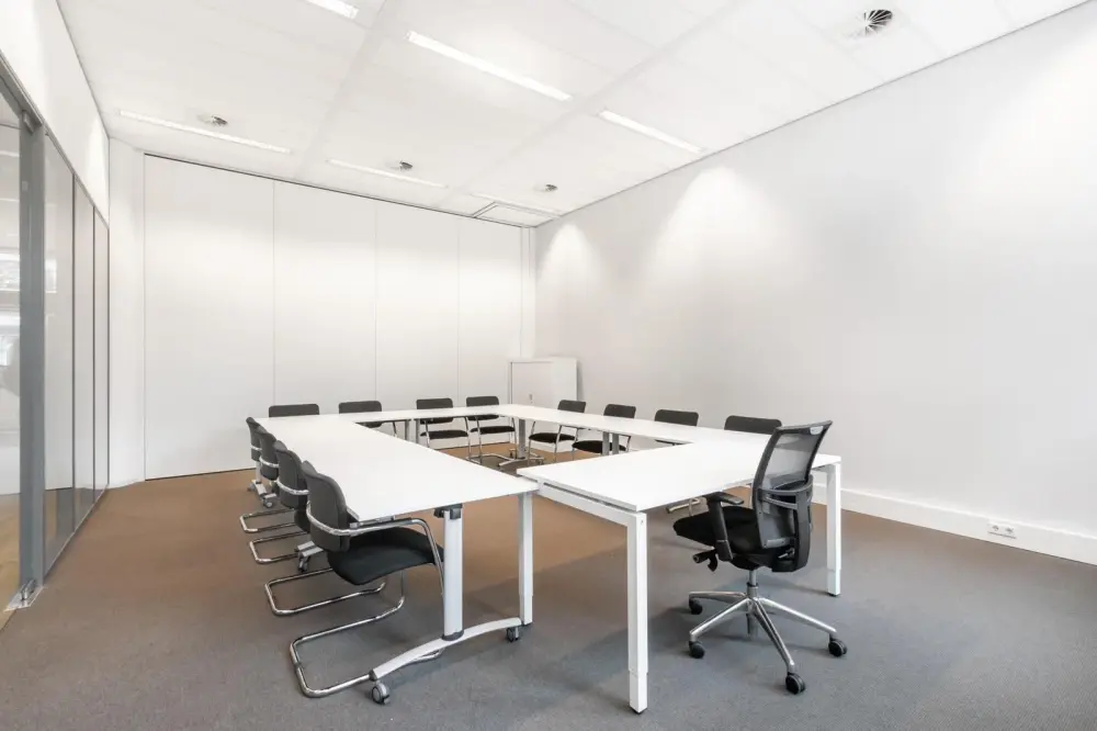 Regus Bogota, Torre Fernando Mazuera, Meeting room MR-1211, Bogotá