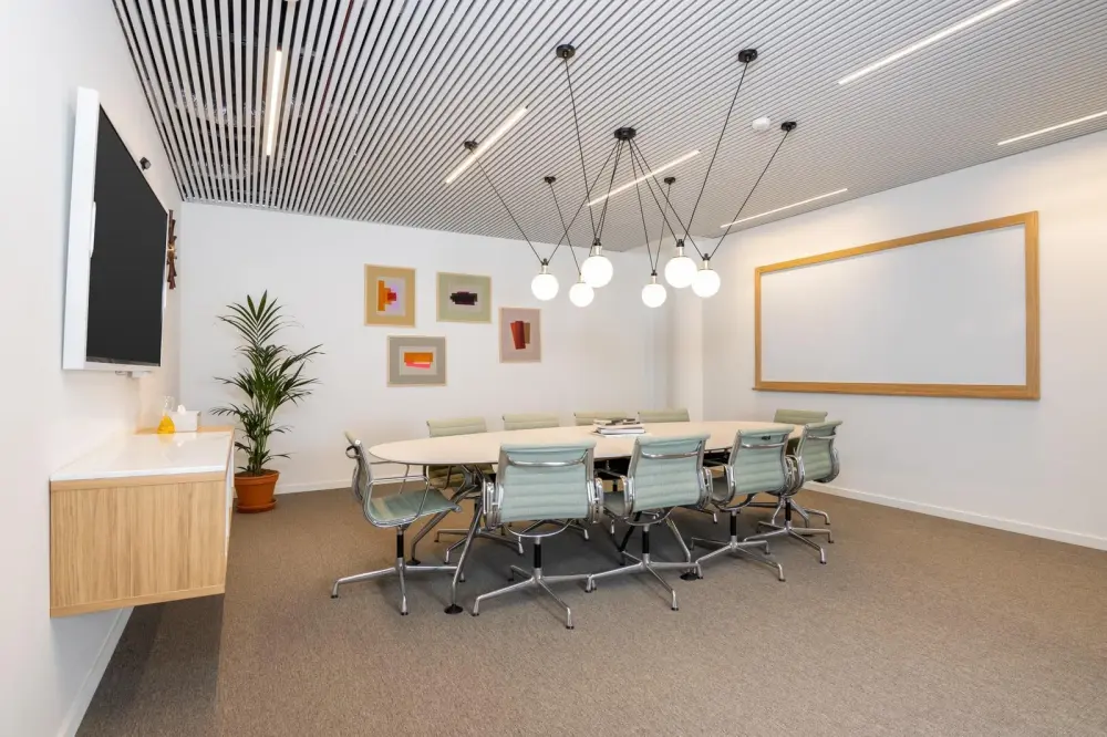 Regus NY, Buffalo - Washington Street, Meeting room MR-132, Buffalo, NY