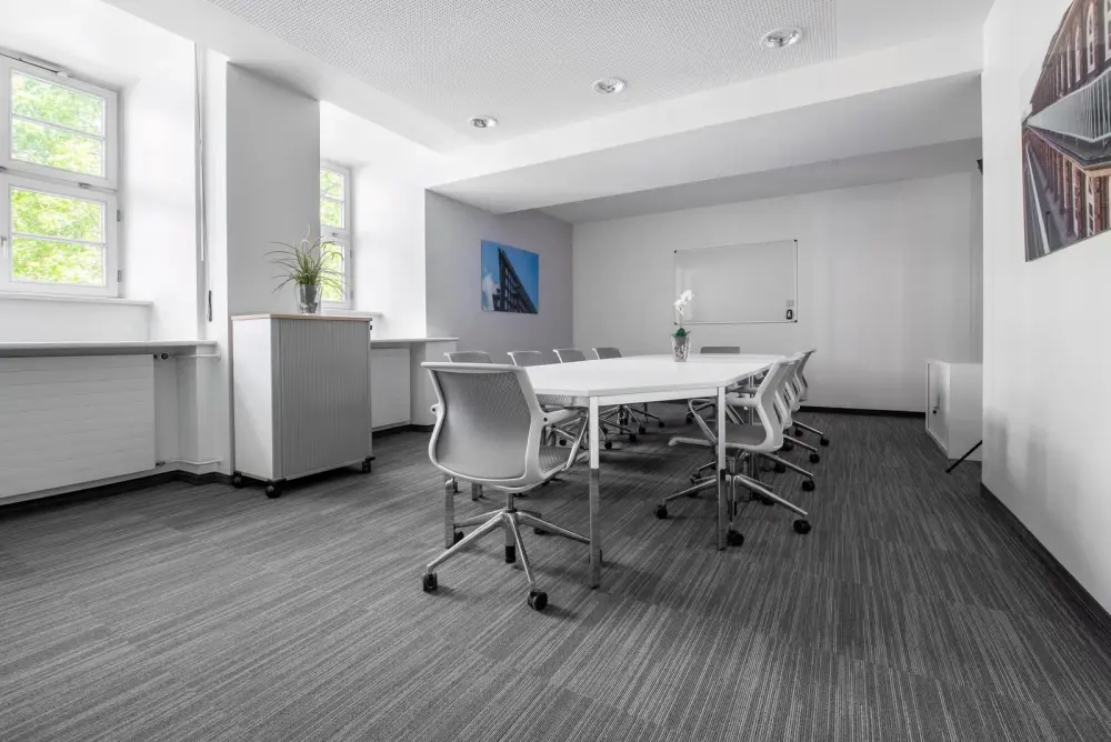 Regus MI, Ann Arbor - Frank Lloyd Wright Dr, Meeting room MR-4104, Ann Arbor, MI