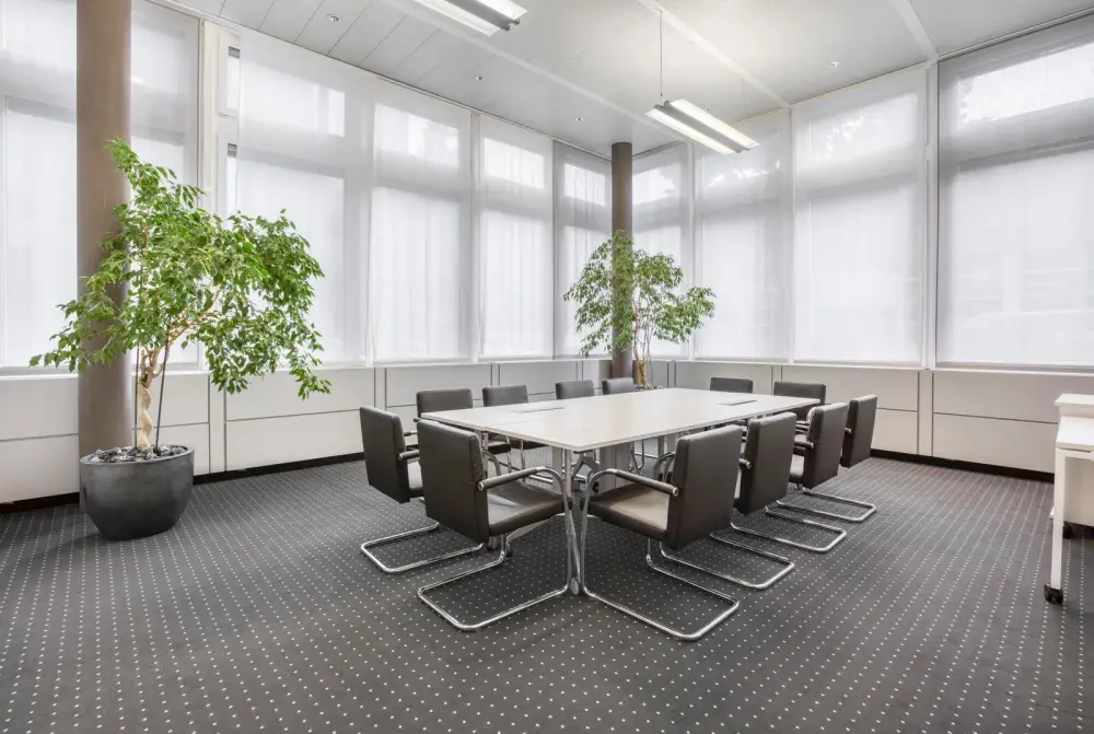 Regus AB, Calgary - 903 8th Ave, Meeting room MR-902, Calgary, AB