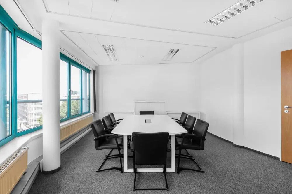 Spaces BC, Victoria - Spaces Uptown Vic, Meeting room MR01, Victoria, BC