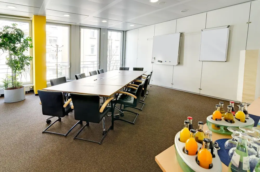 Regus NE, Omaha – Linden Place, Meeting room Osborne Room, Omaha, NE