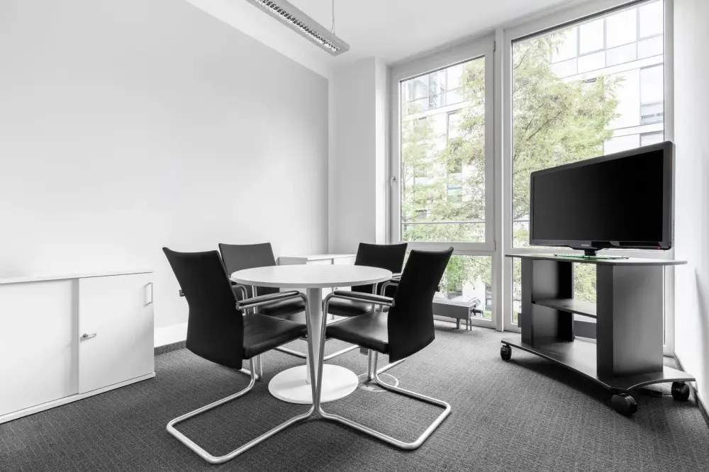 Regus TN, Brentwood - Summit View Drive, Meeting room Pinnacle Peak, Brentwood, CA