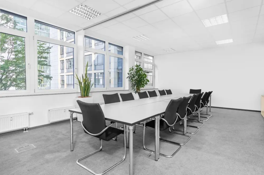 Regus CT, New Haven - Connecticut Financial, Meeting room Quinnipiac Boardroom, New Haven, CT