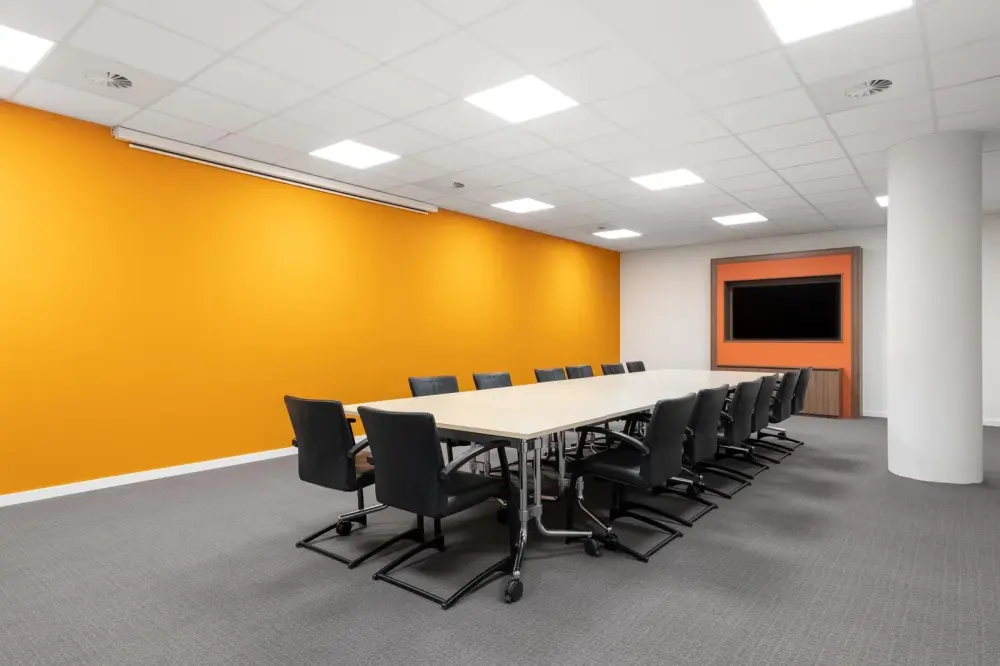 Spaces NY, New York - Spaces Penn Plaza, Meeting room Retail Meeting Room, New York, NY