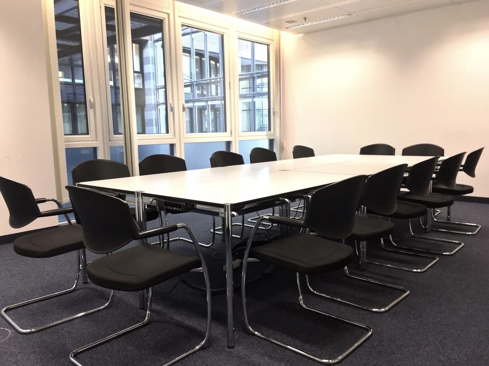 Meincoworkingspace, Besprechungsraum für 14 Personen, Wallisellen