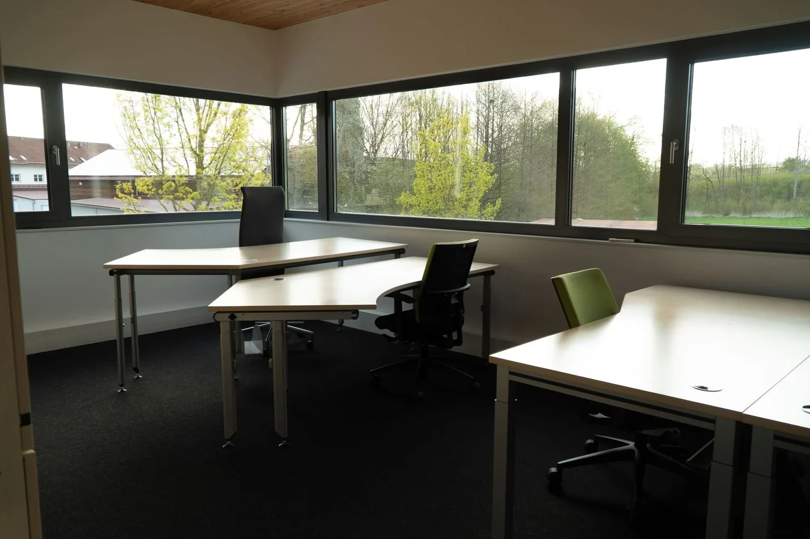 Mieträume bei peritia Consulting, Privatbüro mit 3 Arbeitsplätzen, Hofbieber
