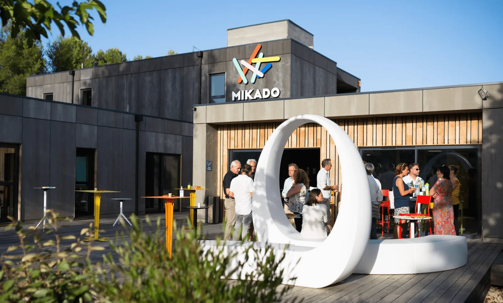 Mikado, Terrasse und Außenbereich, Martigues