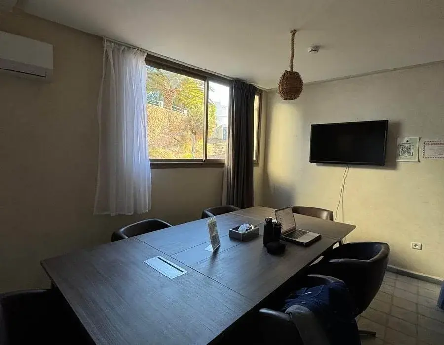 Manzili Workspace, Mini salle de réunion, Tamraght