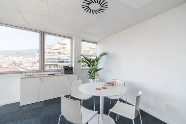 Mitre Workspace, Meeting room for 4 people, Barcelona