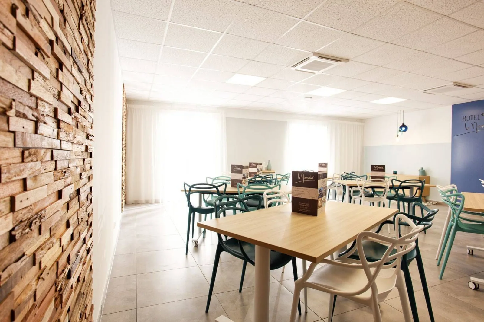 Le Monestié Béziers, Cafétéria, Boujan-sur-Libron