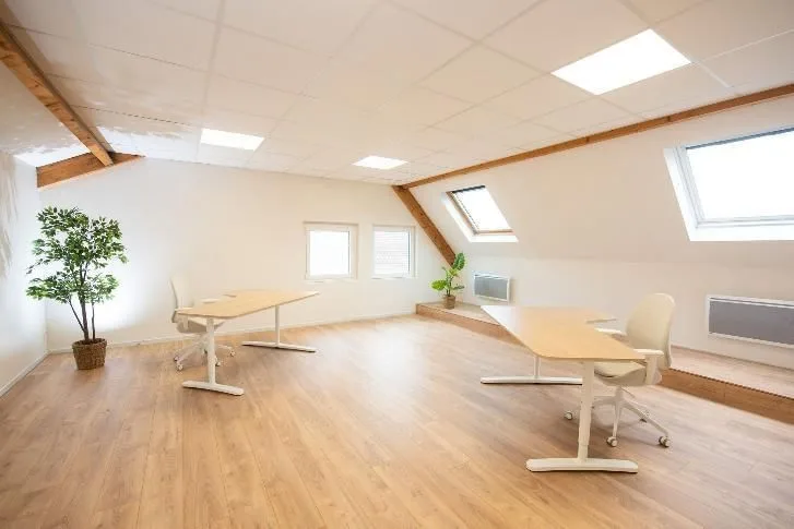 Moonstep, Private office, 2 desks, Marly