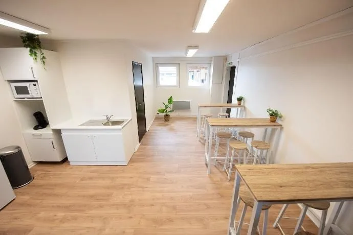 Moonstep, Kitchen, Marly