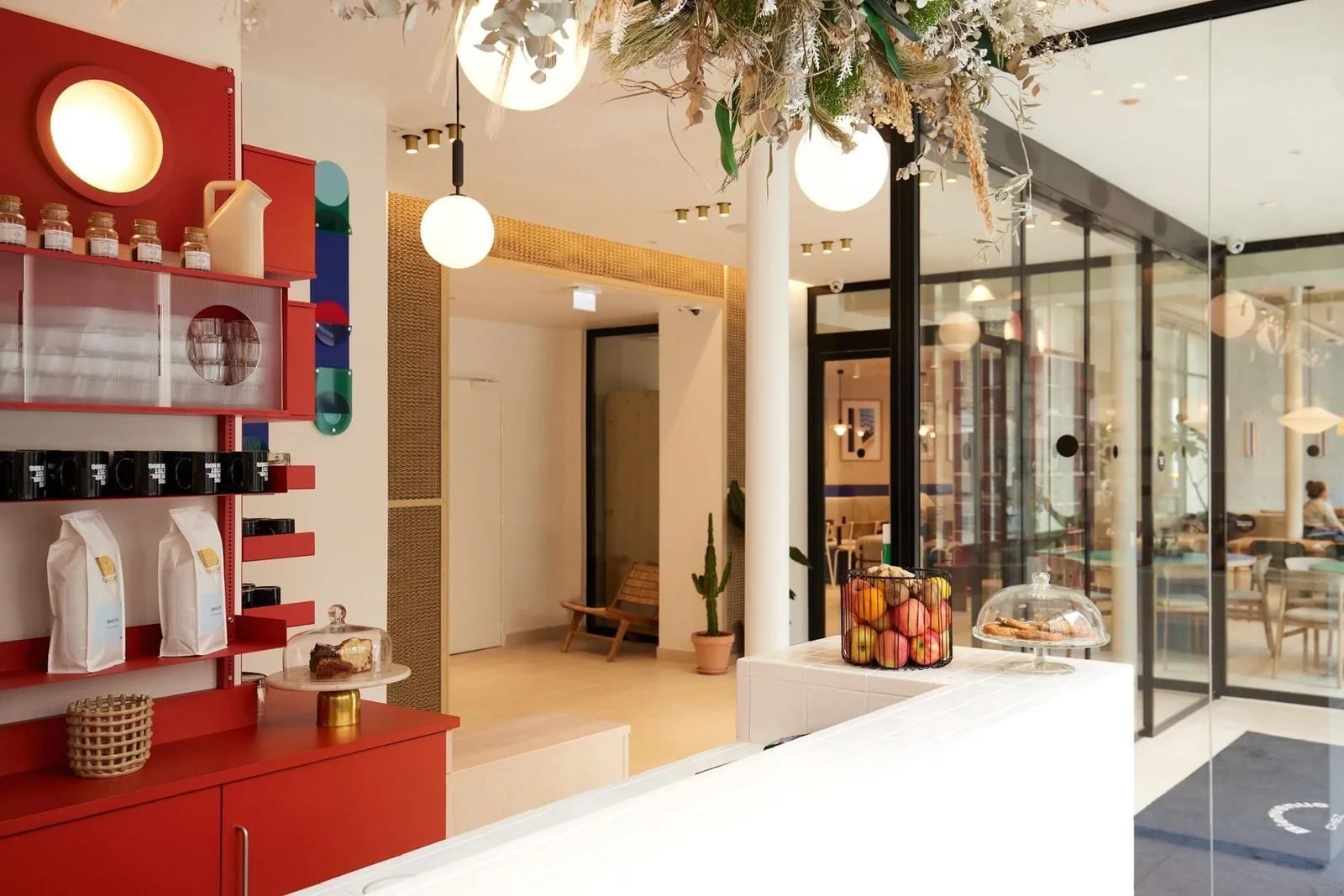 Morning Beaurepaire, Reception, Paris 10e