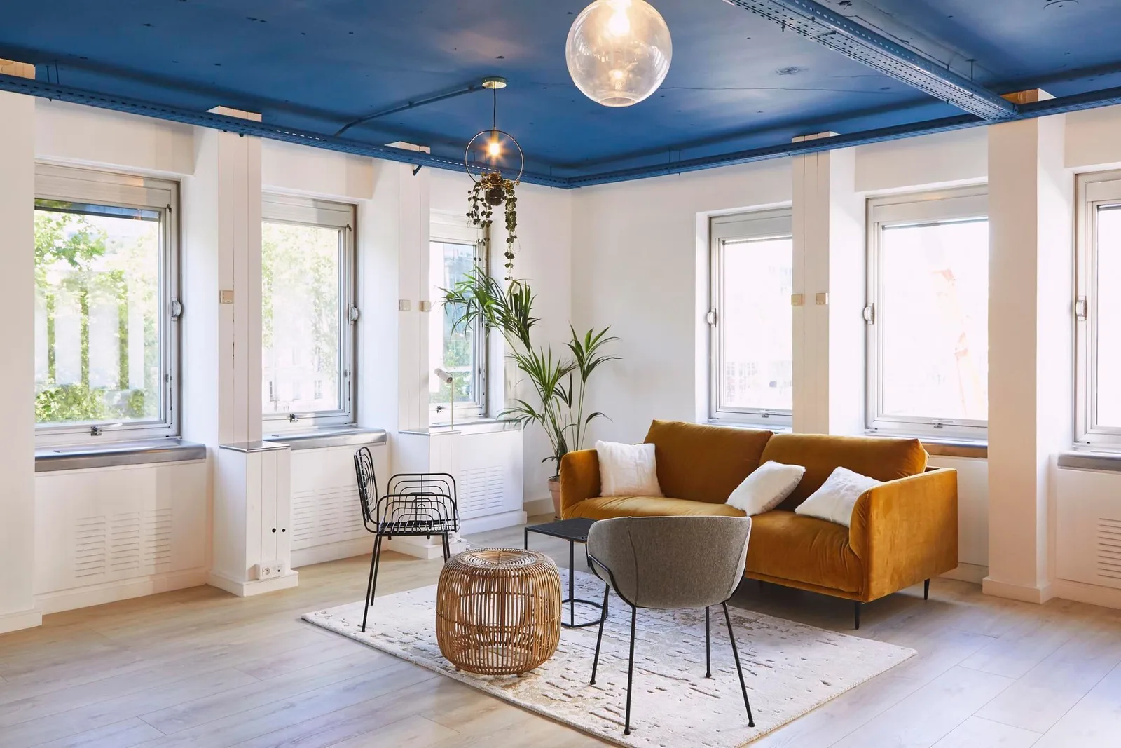 Morning Neuilly - Charles de Gaulle, Lounge, Neuilly-sur-Seine