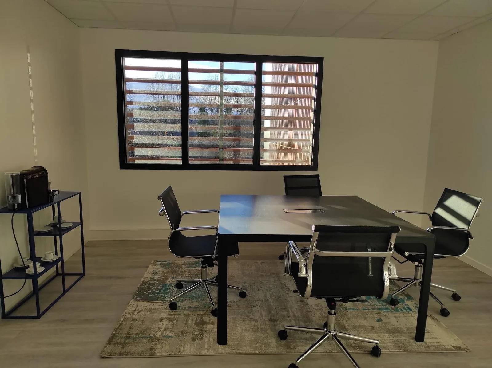 Morphoburo Venelles, Meeting room for 4 people, Venelles