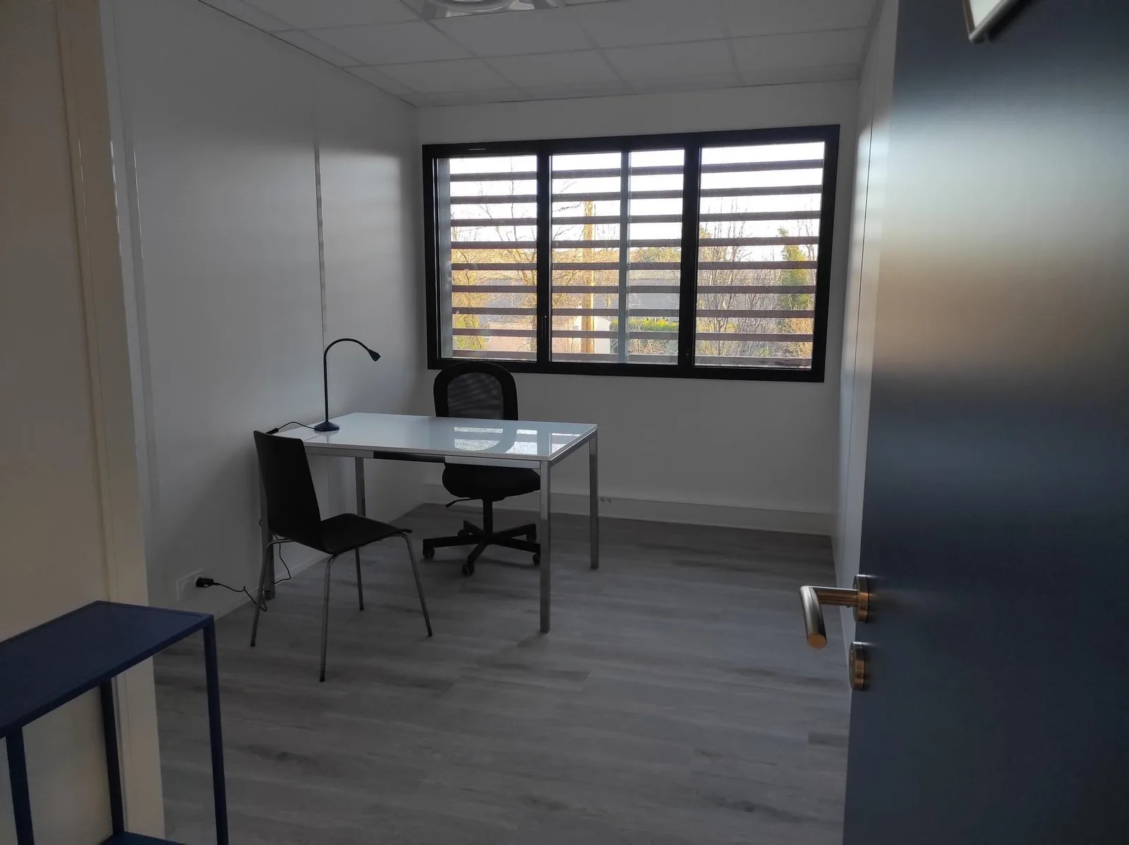 Morphoburo Venelles, Private office, 1 desk, Venelles