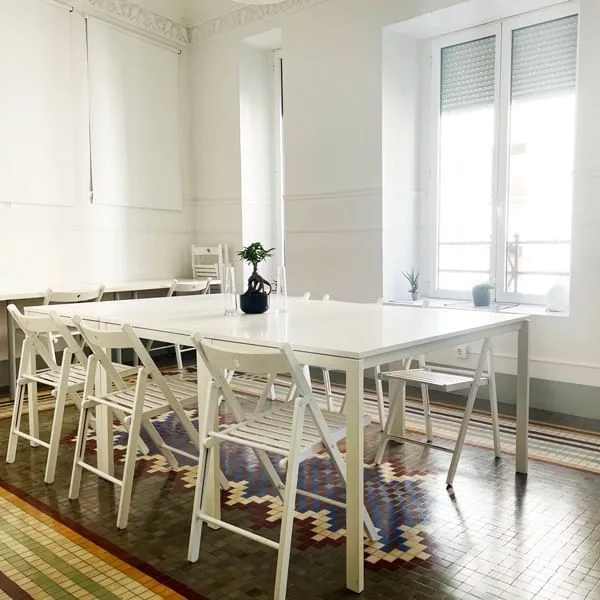 Mosaico Coworking, Meeting room for 8 people, Valencia