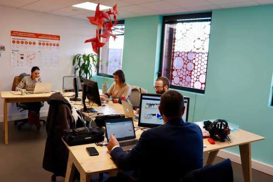 Le Moulin Digital, Open-plan office, Alixan