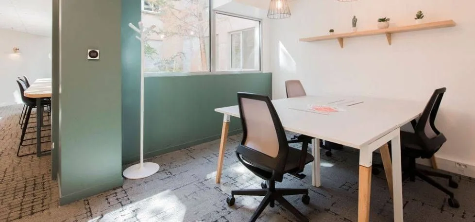Multiburo Paris 15 Gare Montparnasse, Bureau privatif 4 postes, Paris 15e