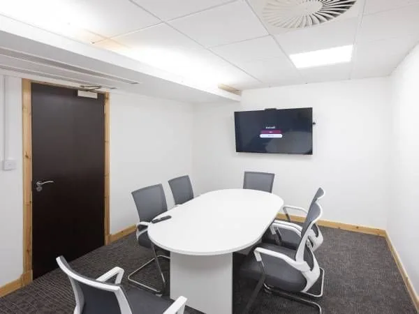 Murphy Young Property Ellismuir Way, Salle de réunion 6 personnes, Coatbridge