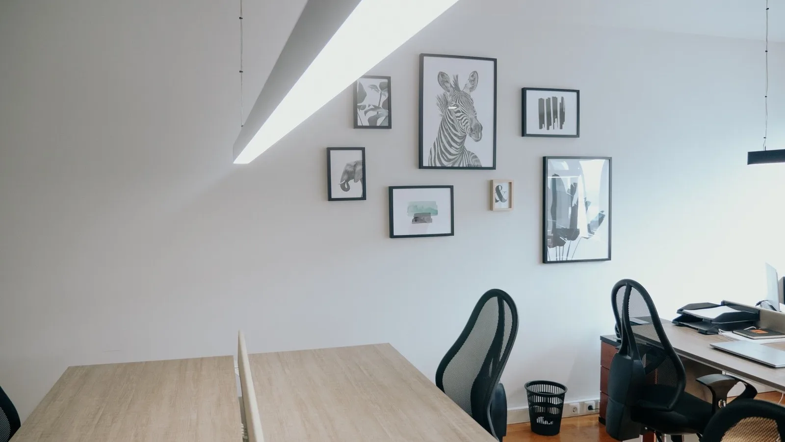 My Desk Coworking Solutions, Private office, 4 desks, Maia