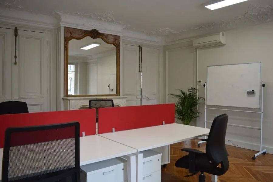 My Office 54 Clichy, Privatbüro mit 4 Arbeitsplätzen, Paris 9e