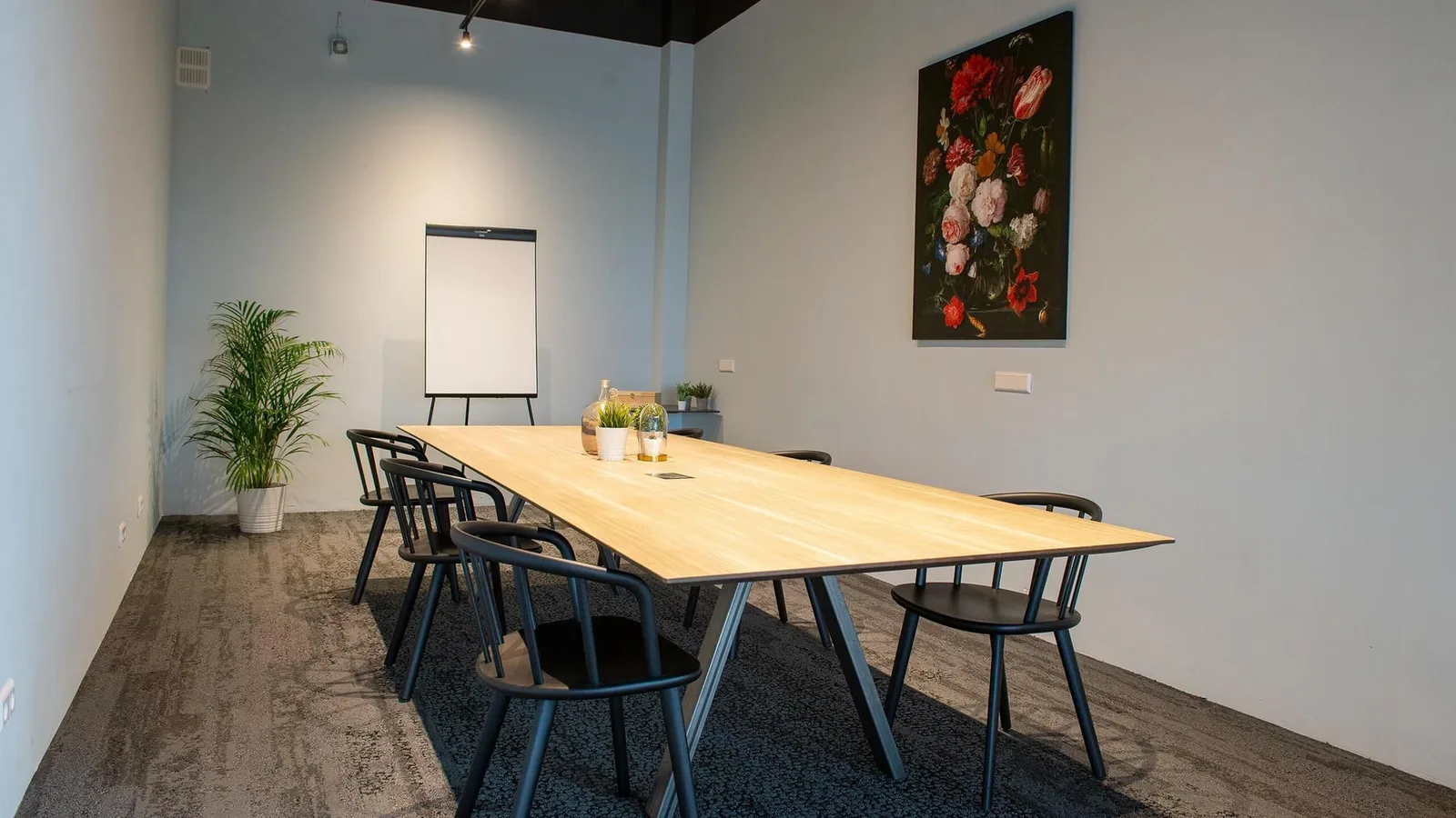 MyOffice Breda, Meeting room for 6 people, Breda