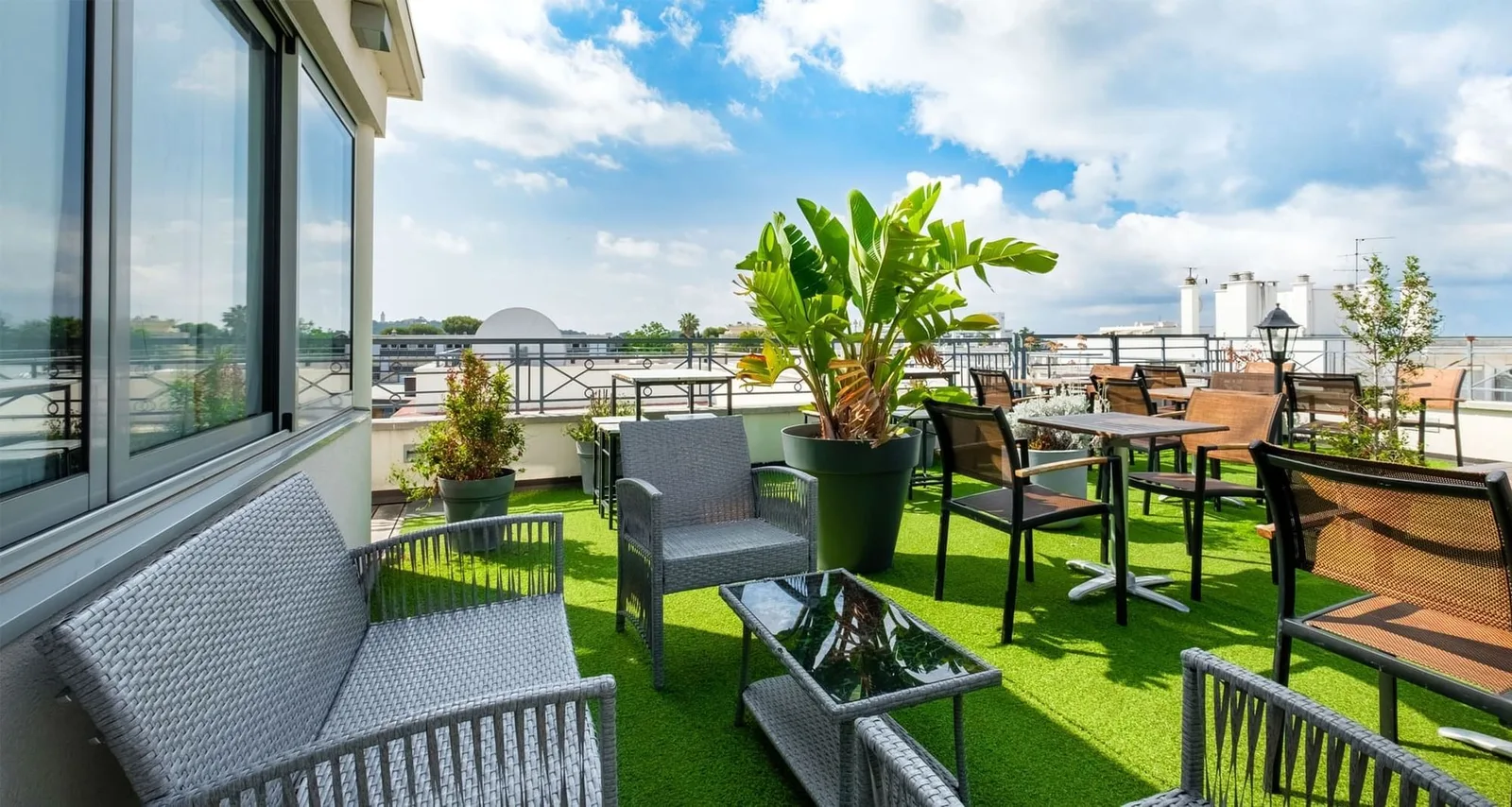 myWO Antibes Wilson, Terrace and outdoor space, Antibes