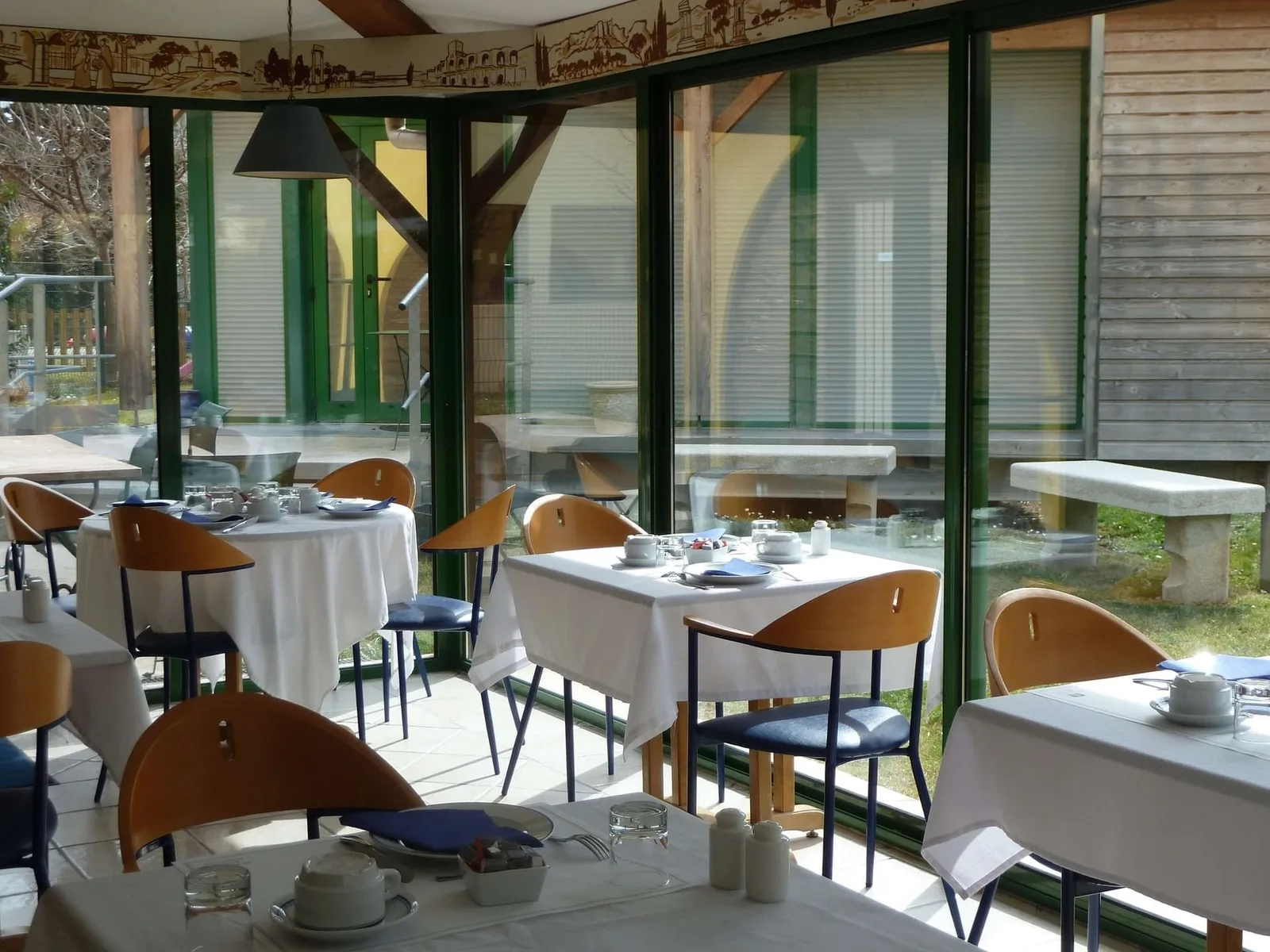 myWO Aubagne Géménos, Cafétéria, Gémenos