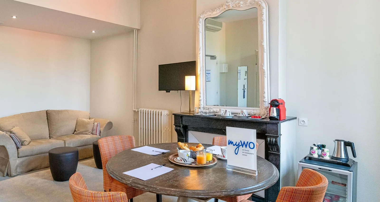 myWO Bourg-en-Bresse, Salle de réunion 4 personnes, Bourg-en-Bresse