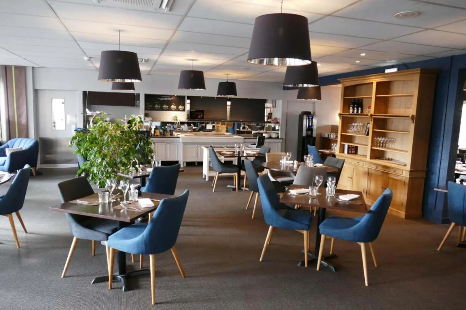 myWO Châteauroux Sud, Kantine, Le Poinconnet