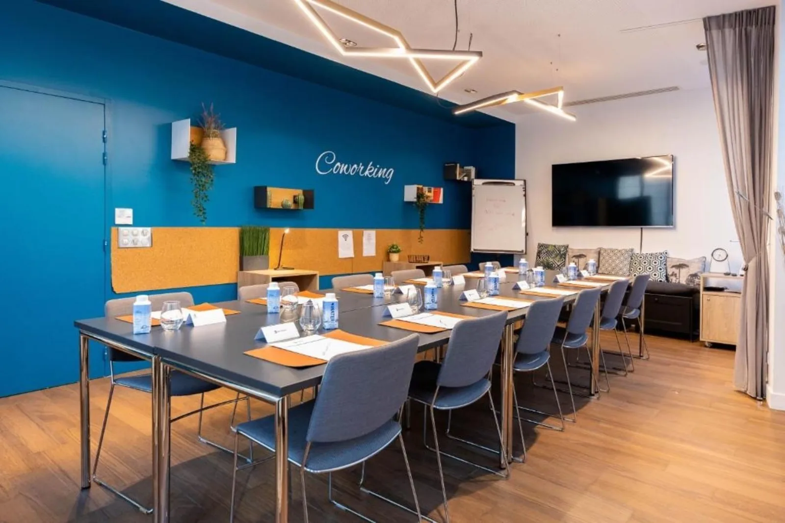 myWO Lyon Berges du Rhône, Meeting room for 14 people, Lyon 3e