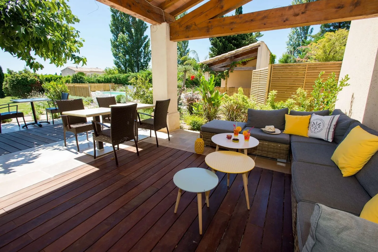 myWO Maussane-les-Alpilles, Terrasse und Außenbereich, Maussane-les-Alpilles