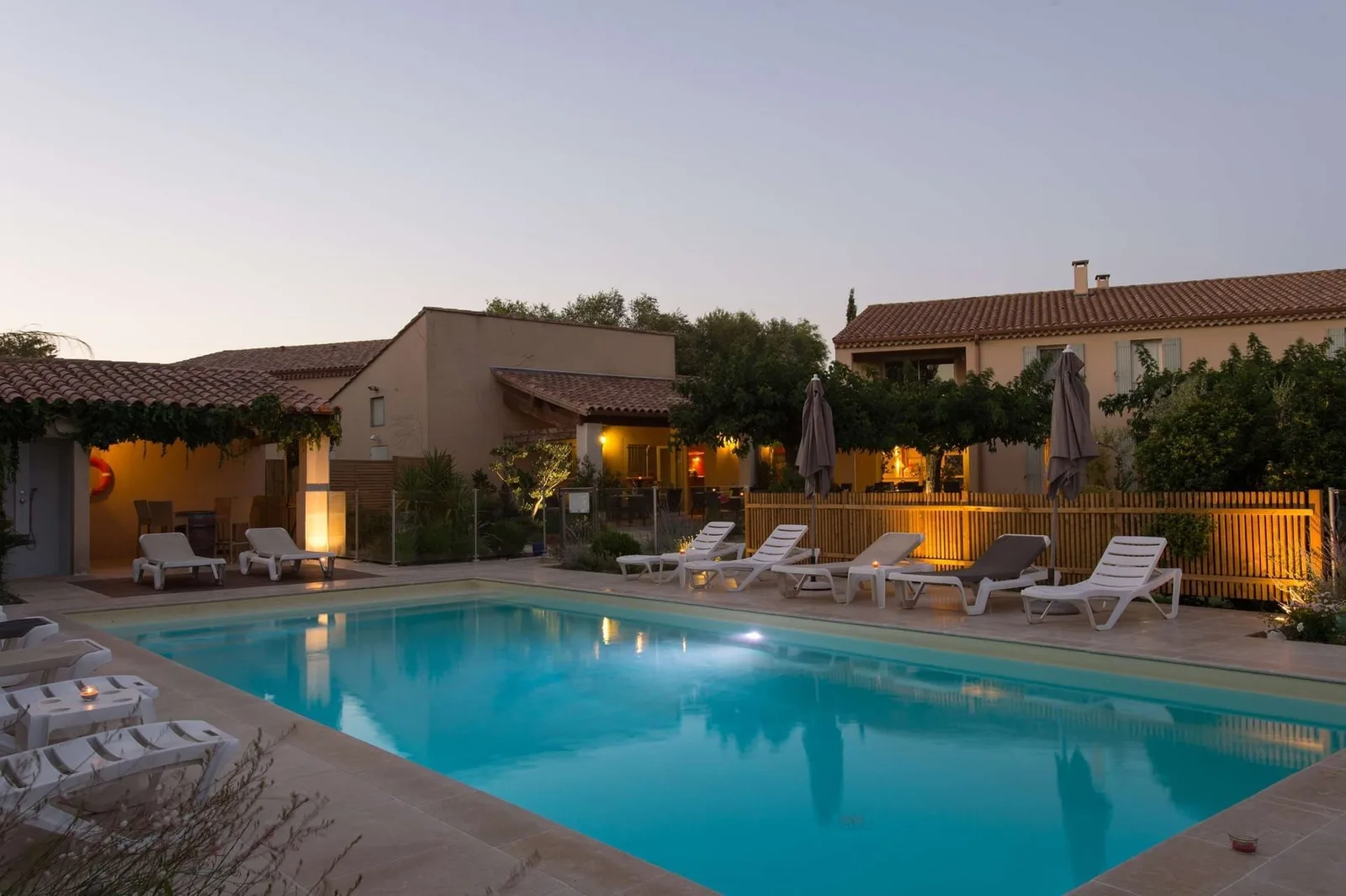 myWO Maussane-les-Alpilles, Terrasse und Außenbereich, Maussane-les-Alpilles