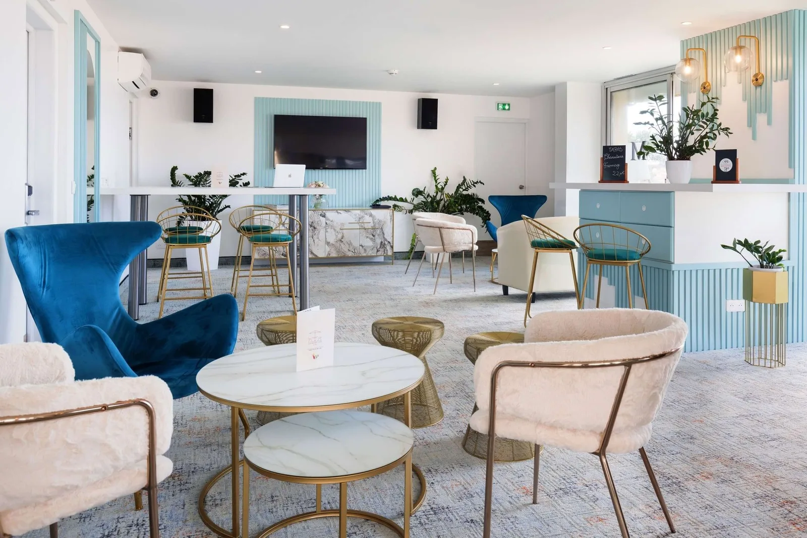 myWO Menton Centre, Lounge, Menton