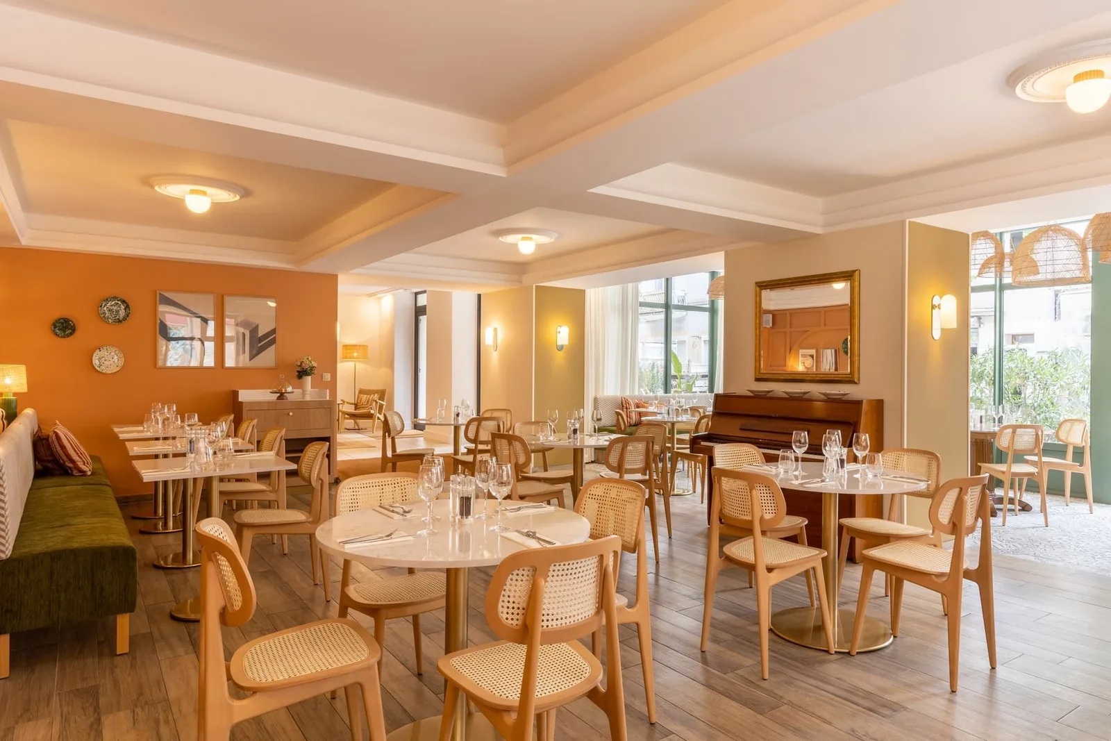 myWO Orange Centre, Cafétéria, Orange