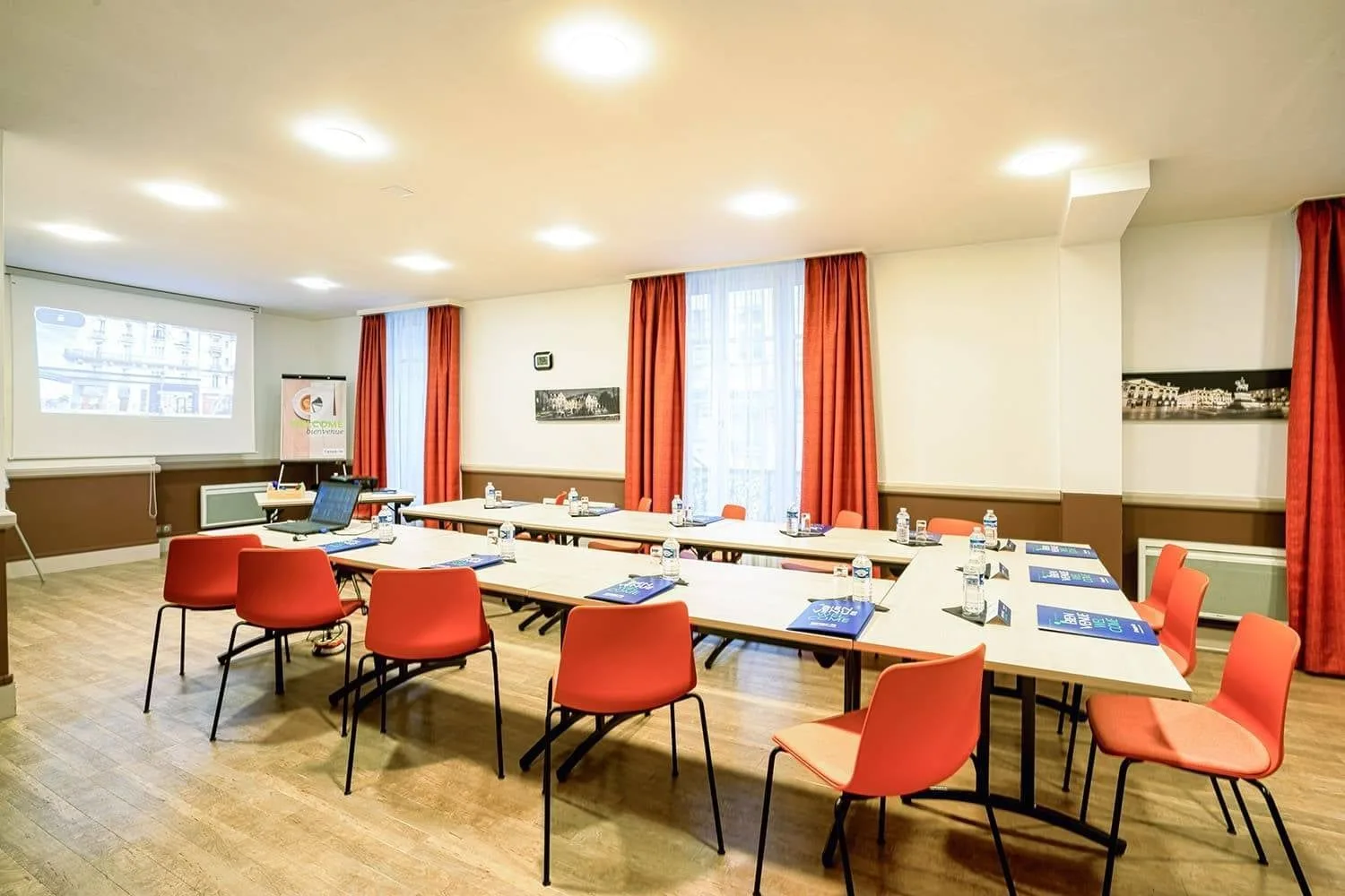 myWO Orléans Centre Gare, Training room for 16 people, Orléans