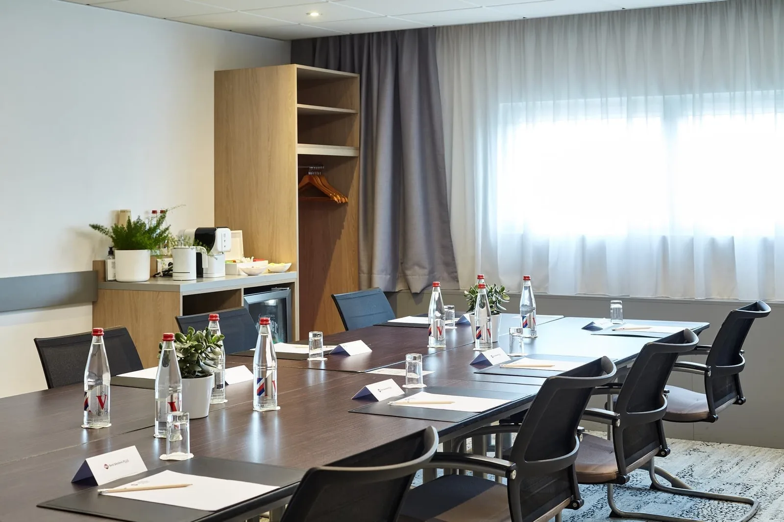 myWO Orly Airport, Meeting room for 8 people, Rungis