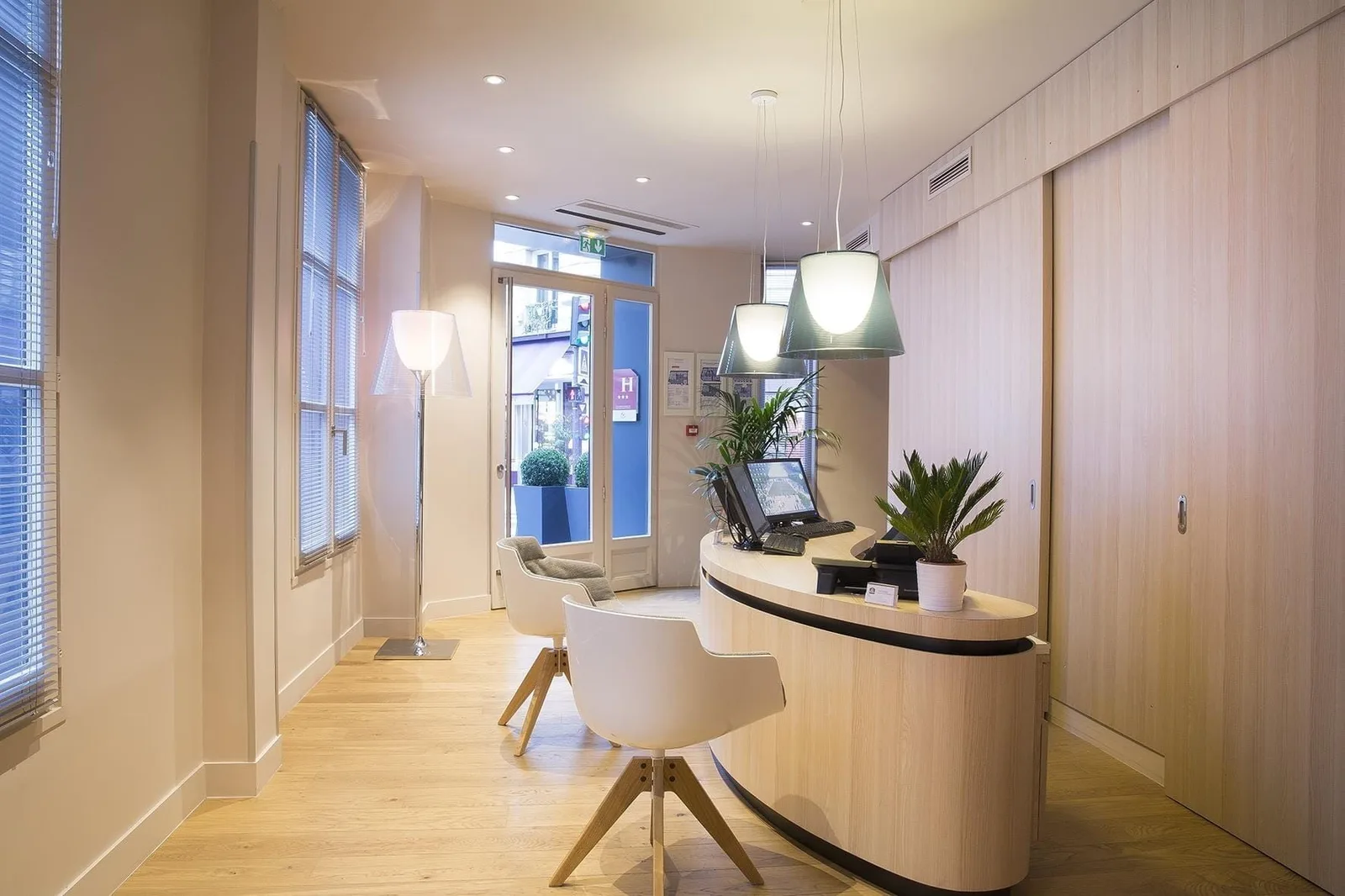 myWO Paris Place Monge, Réception, Paris 5e