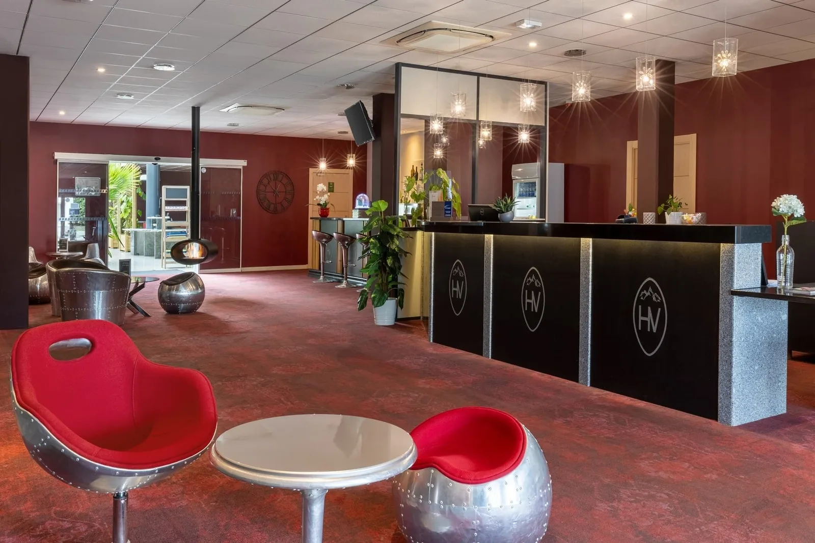 myWO Pau Lescar Aéroport, Reception, Lescar
