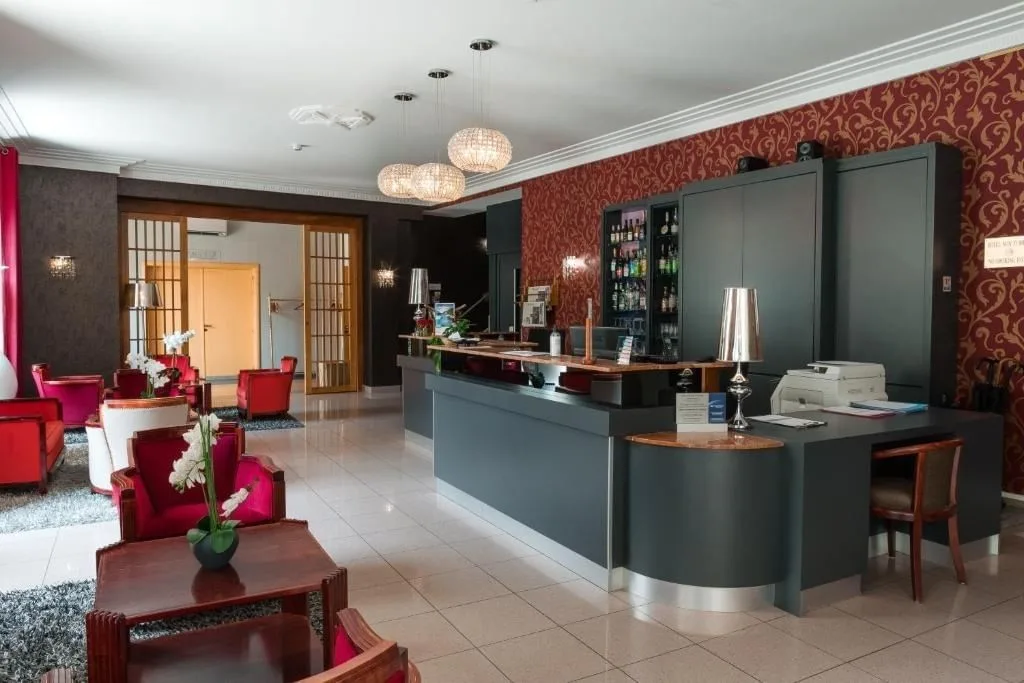 myWO Poitiers Centre, Reception, Poitiers