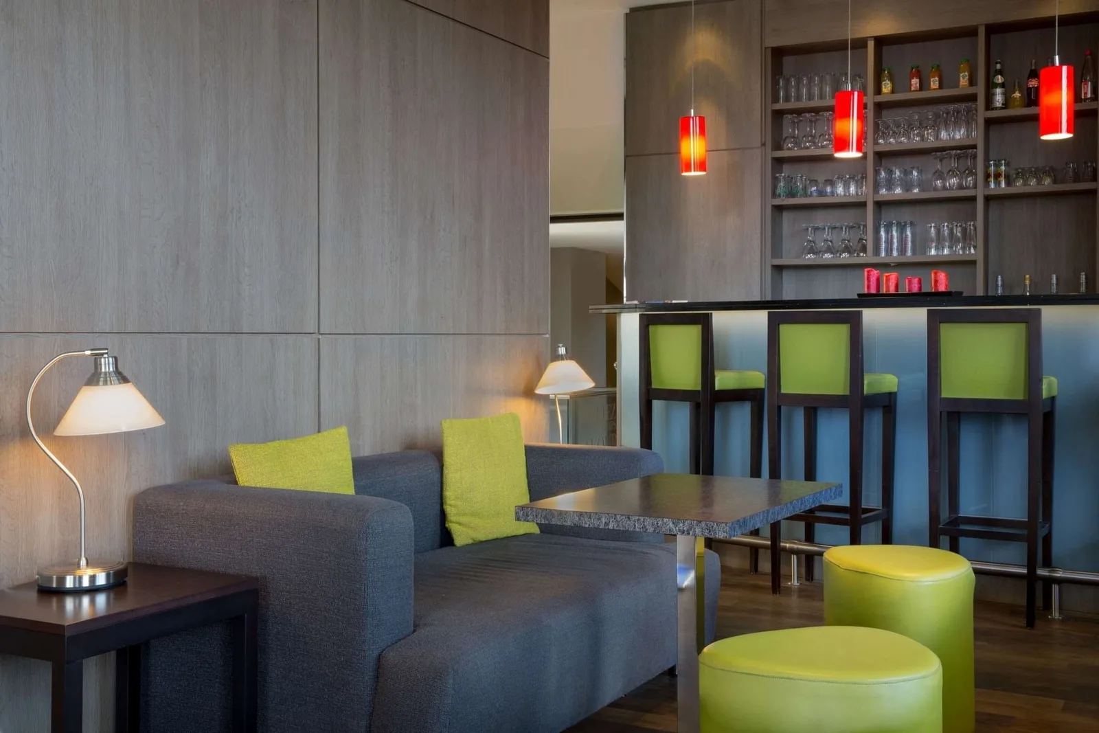 myWO Puteaux La Défense, Kantine, Puteaux