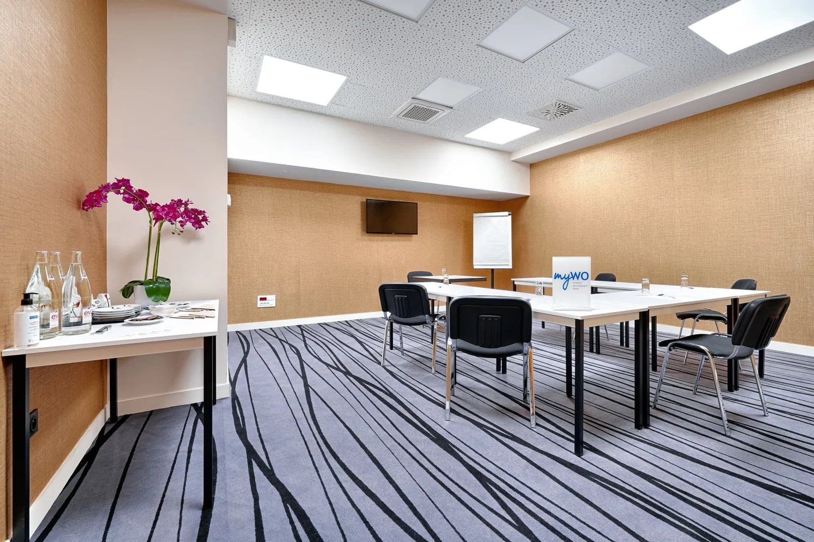 myWO Ris Orangis, Training room for 8 people, Ris-Orangis