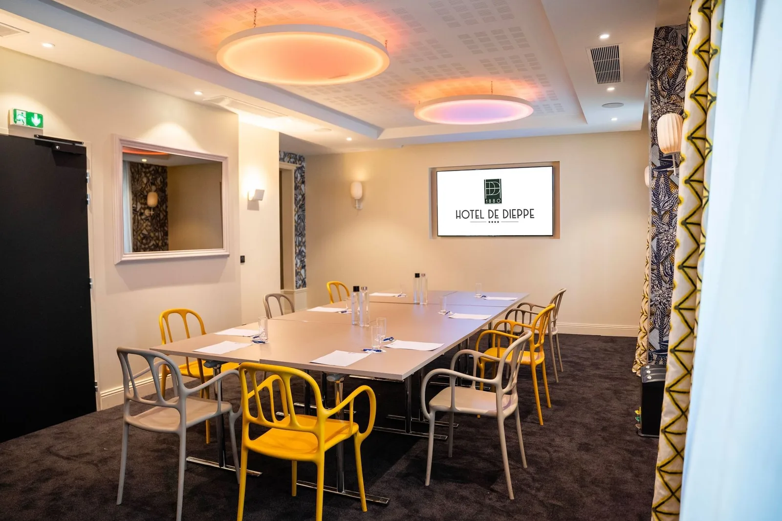 myWO Rouen Gare, Meeting room for 8 people, Rouen