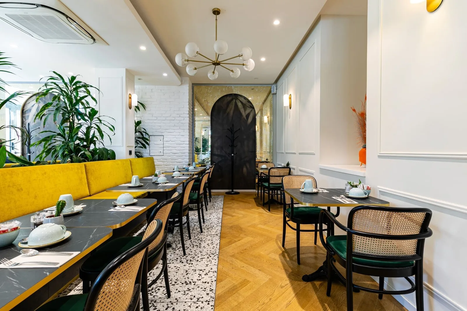 myWO Strasbourg Place de la Gare, Kantine, Strasbourg