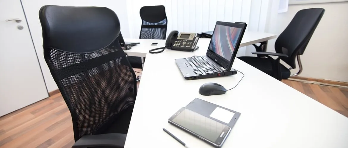 MZ-22, Private office, 3 desks, Mainz