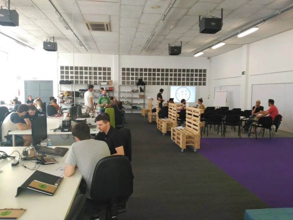 La Nau Lab, Open-plan office, Pedreguer