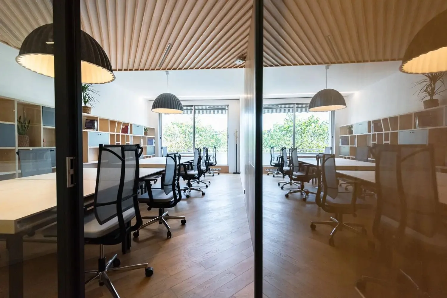 Nest 34, Private office, 8 desks, Paris 8e